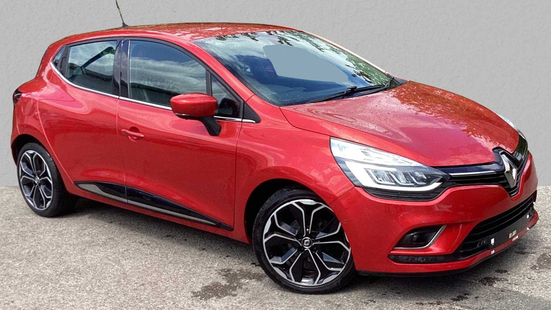 Main listing image - Renault Clio