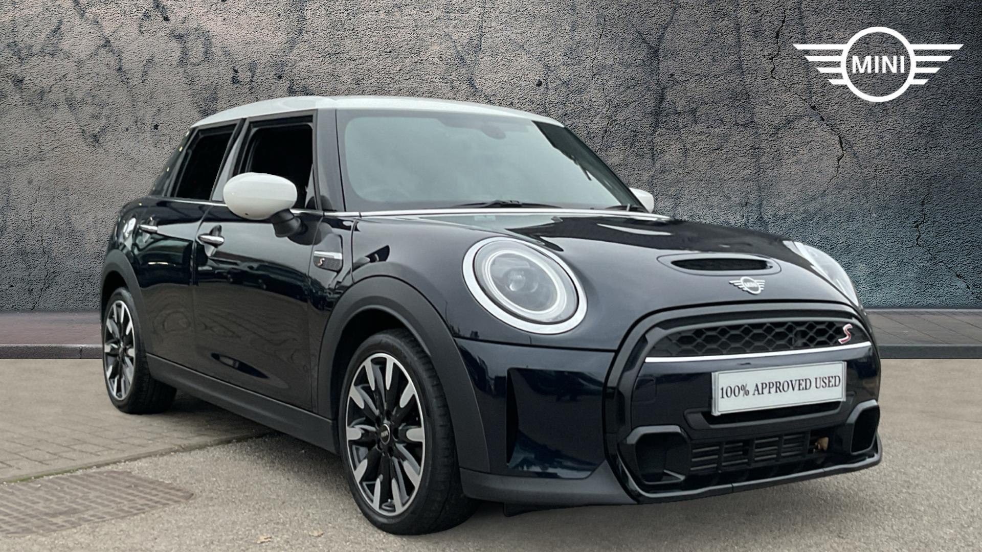 Main listing image - MINI Hatchback