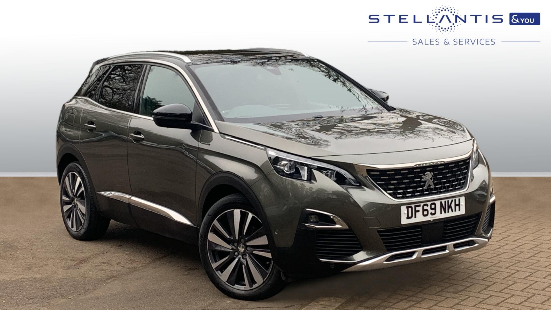 Main listing image - Peugeot 3008