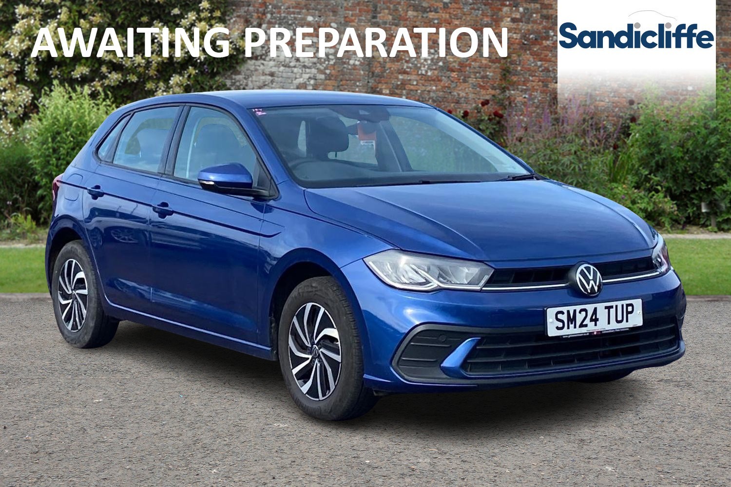 Main listing image - Volkswagen Polo