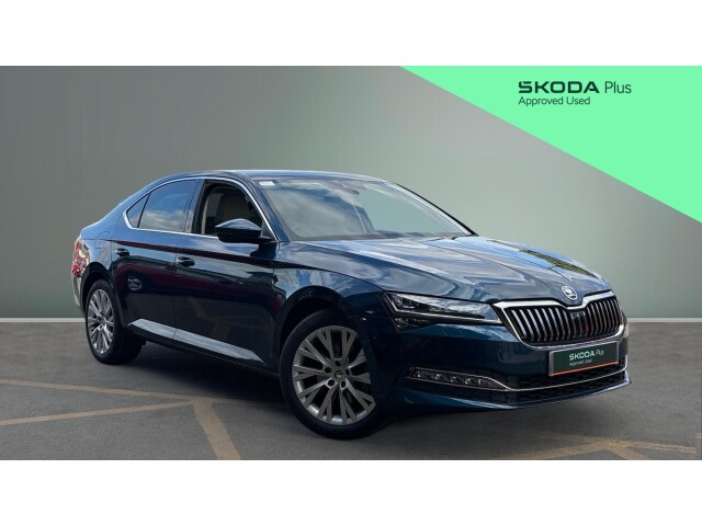 Main listing image - Skoda Superb