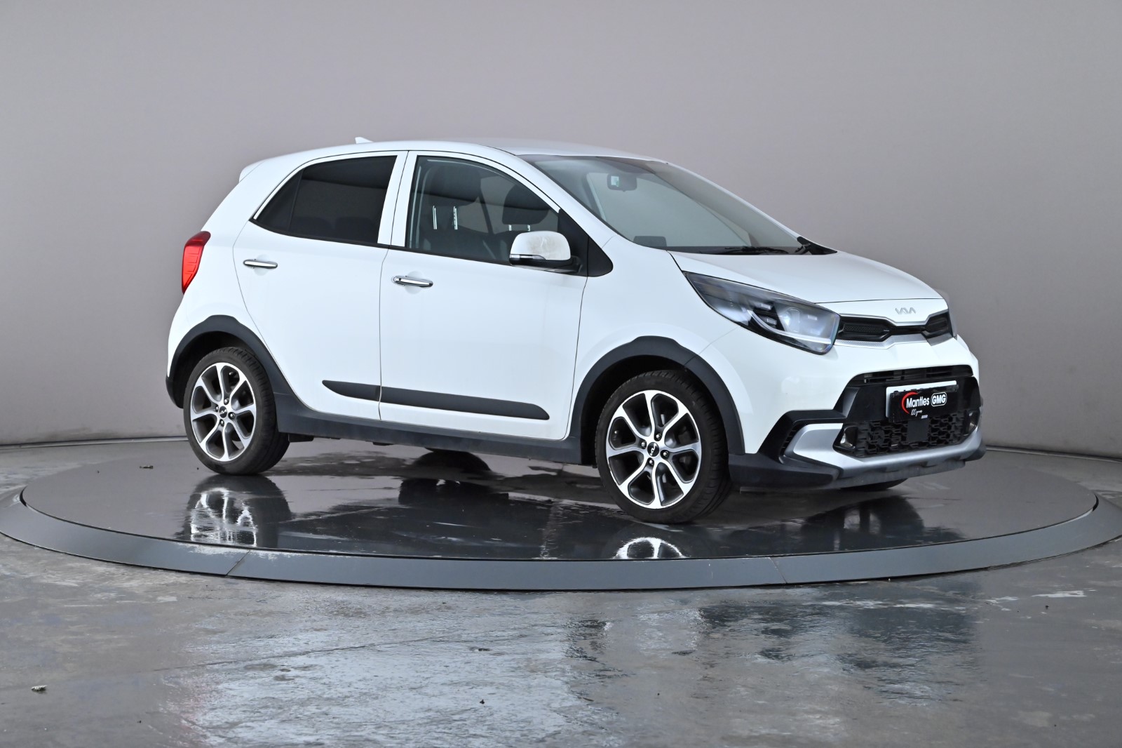 Main listing image - Kia Picanto