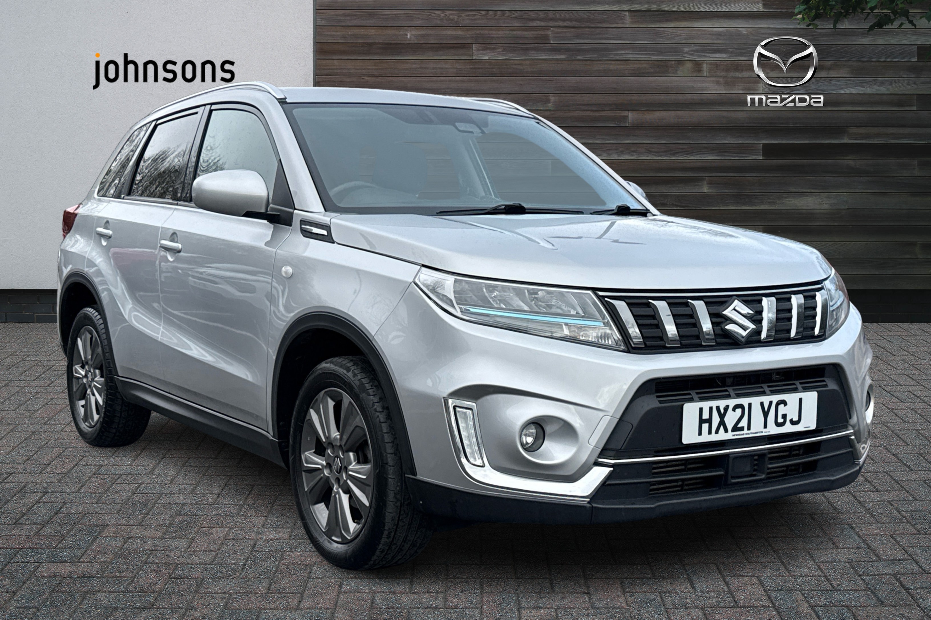 Main listing image - Suzuki Vitara