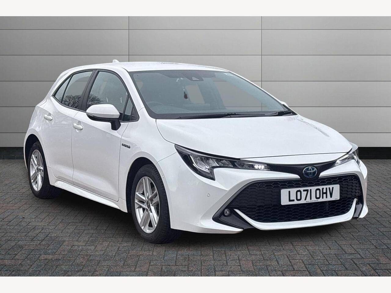 Main listing image - Toyota Corolla