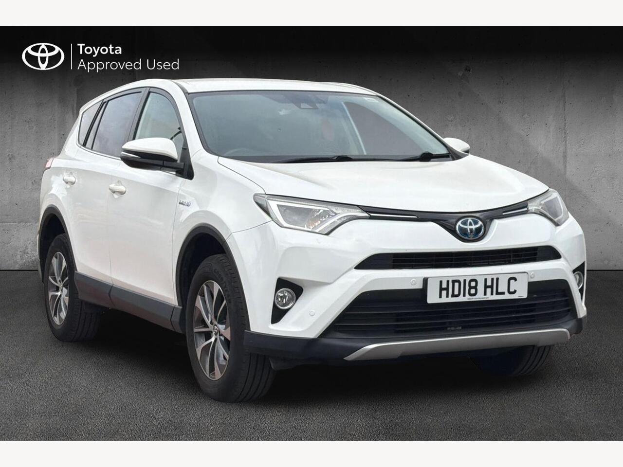 Main listing image - Toyota RAV4