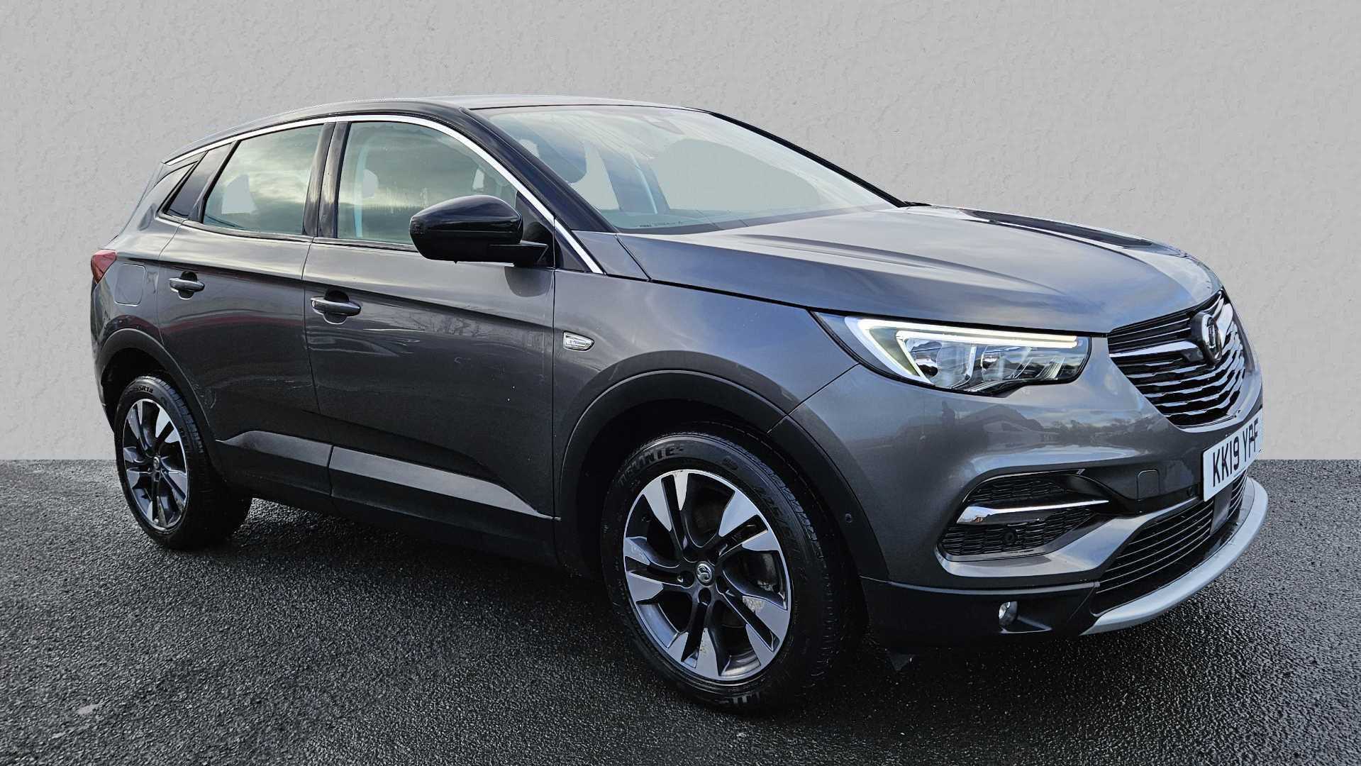 Main listing image - Vauxhall Grandland X