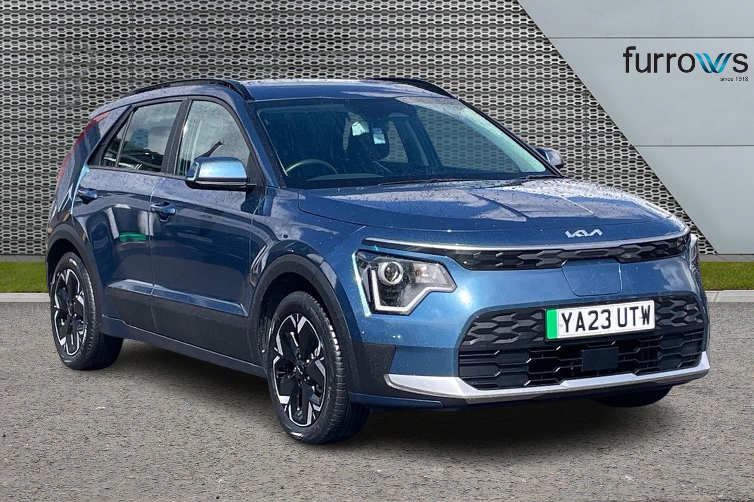 Main listing image - Kia Niro