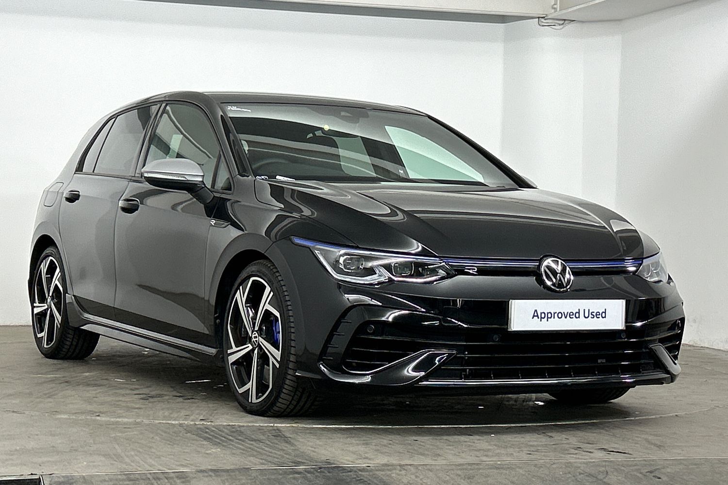 Main listing image - Volkswagen Golf R