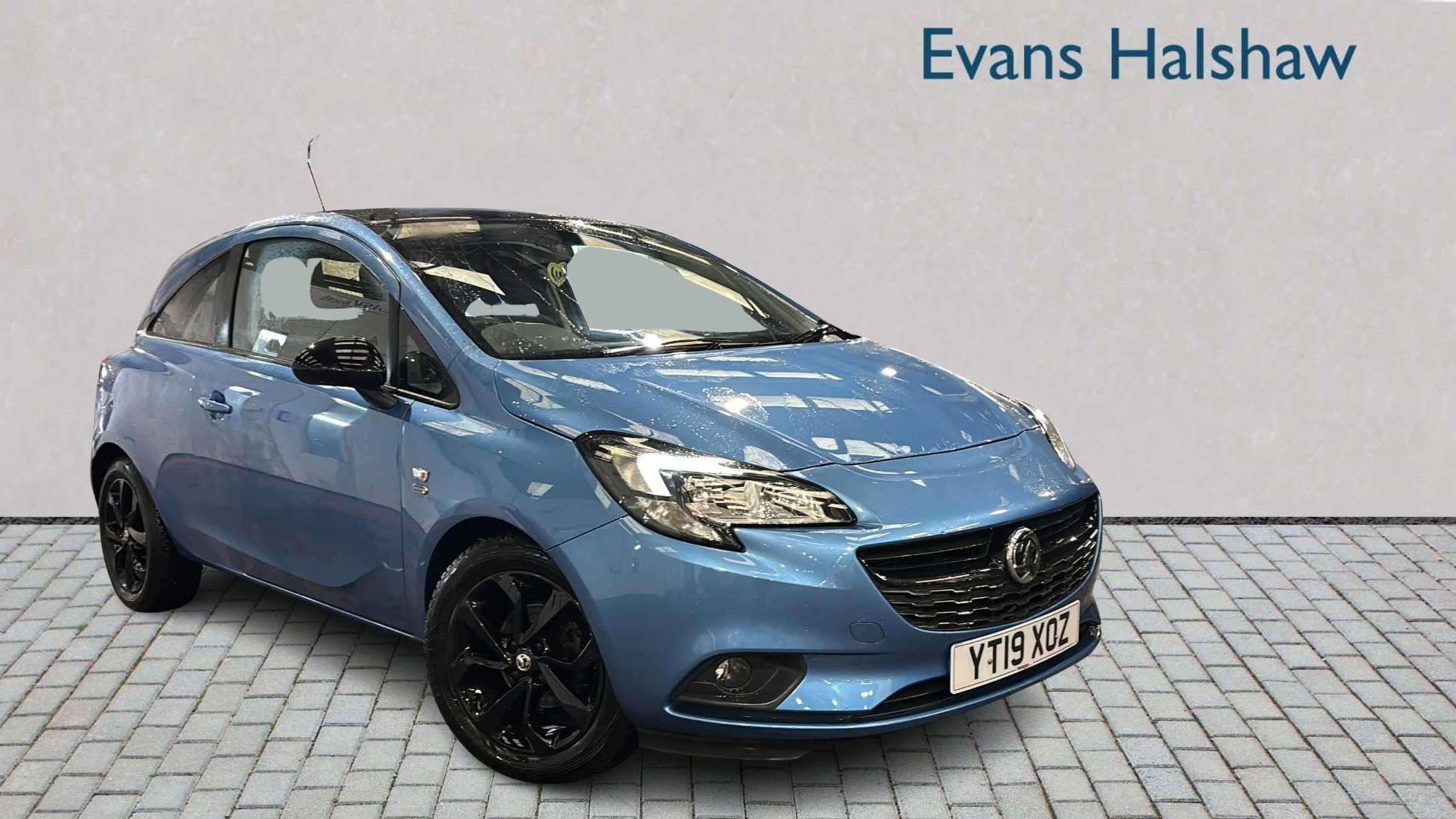 Main listing image - Vauxhall Corsa