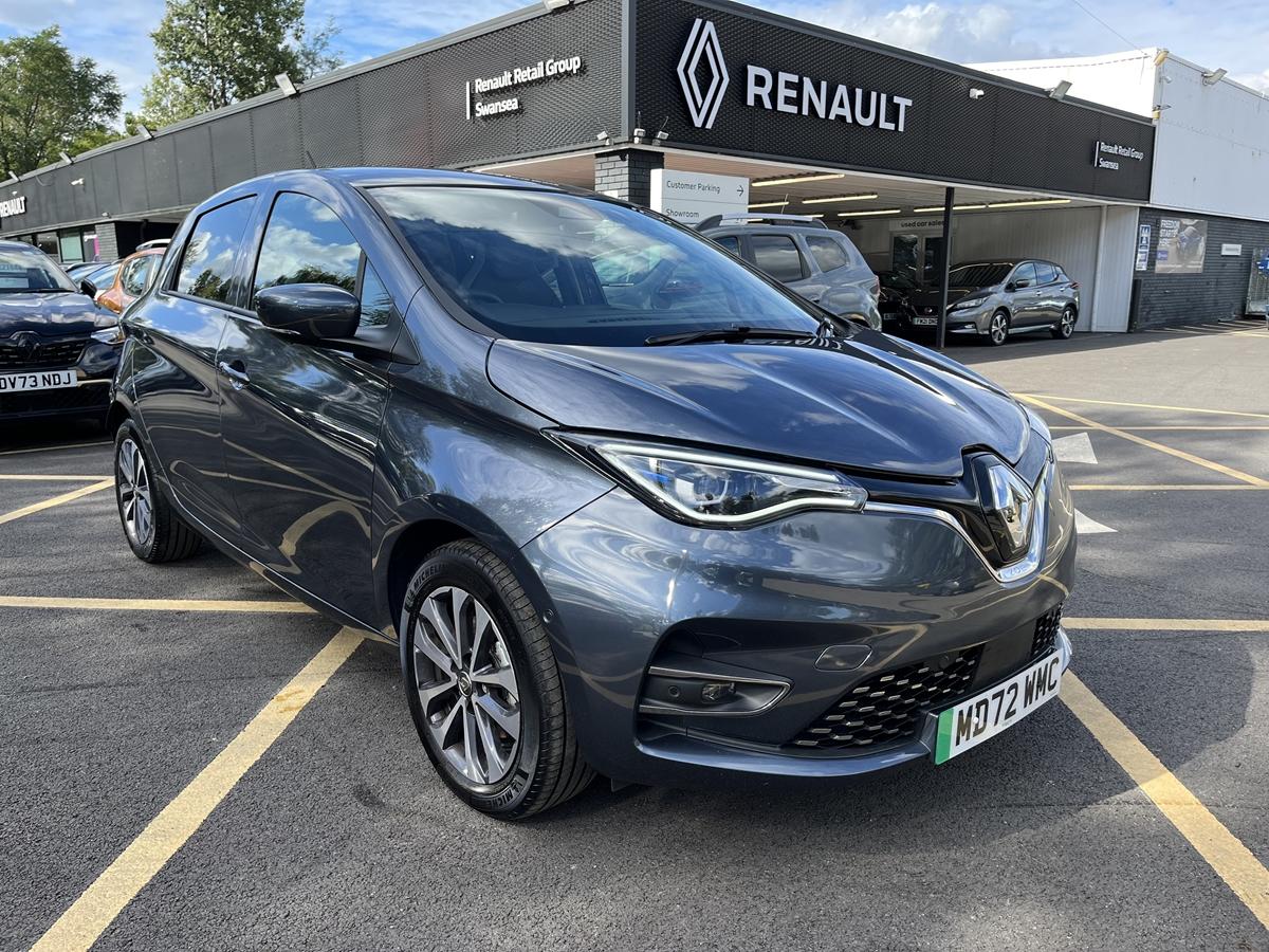 Main listing image - Renault Zoe