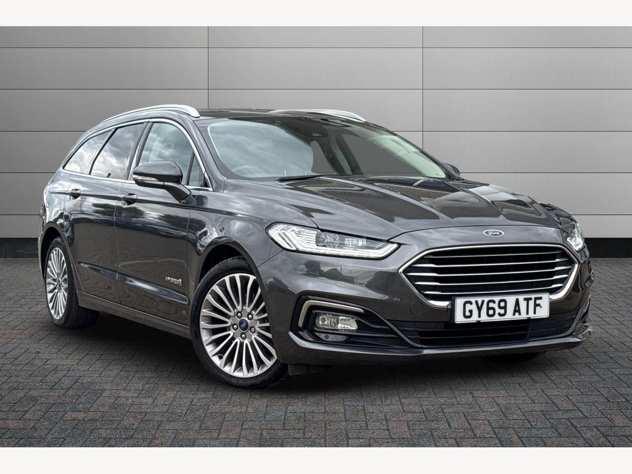 Main listing image - Ford Mondeo Estate