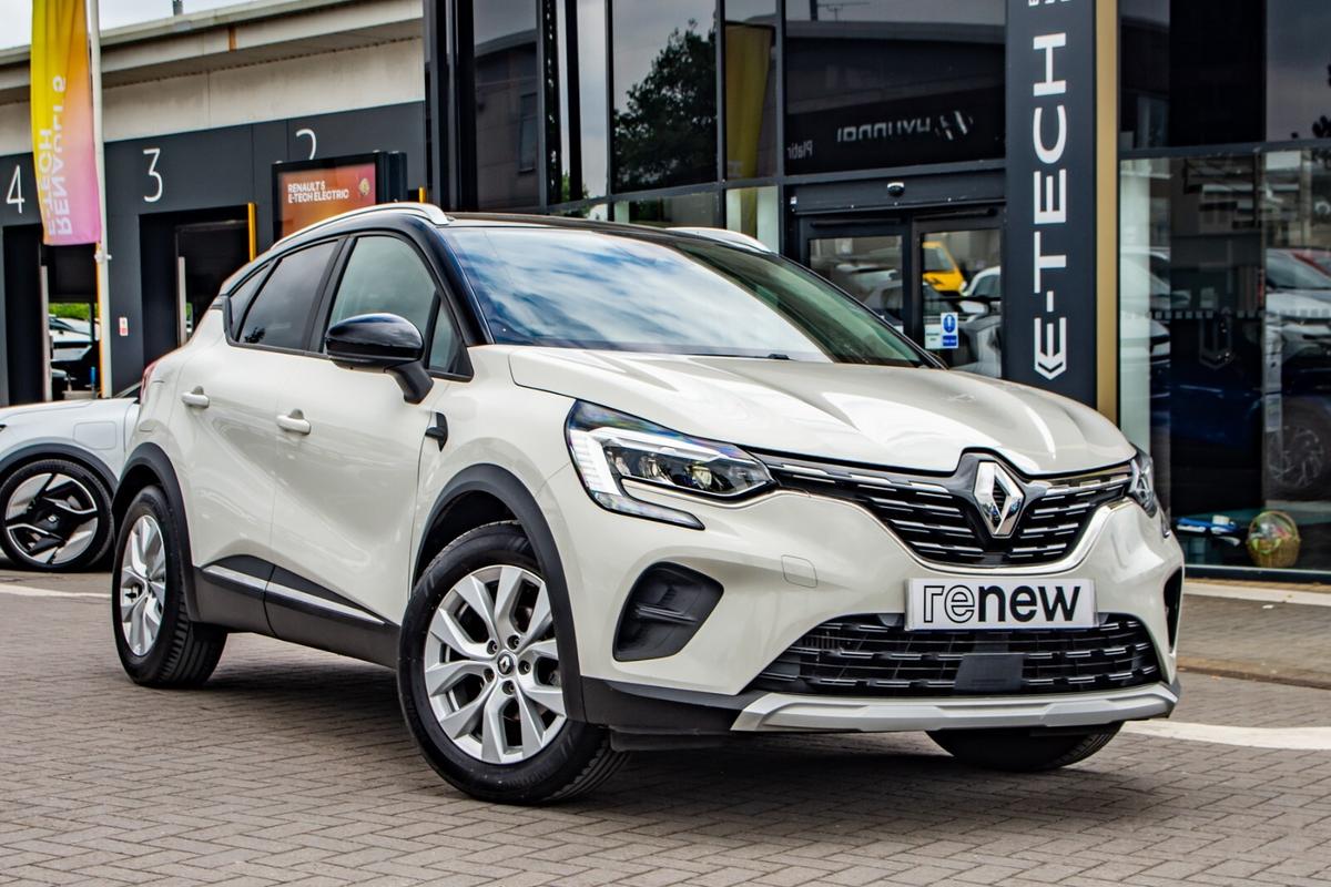 Main listing image - Renault Captur