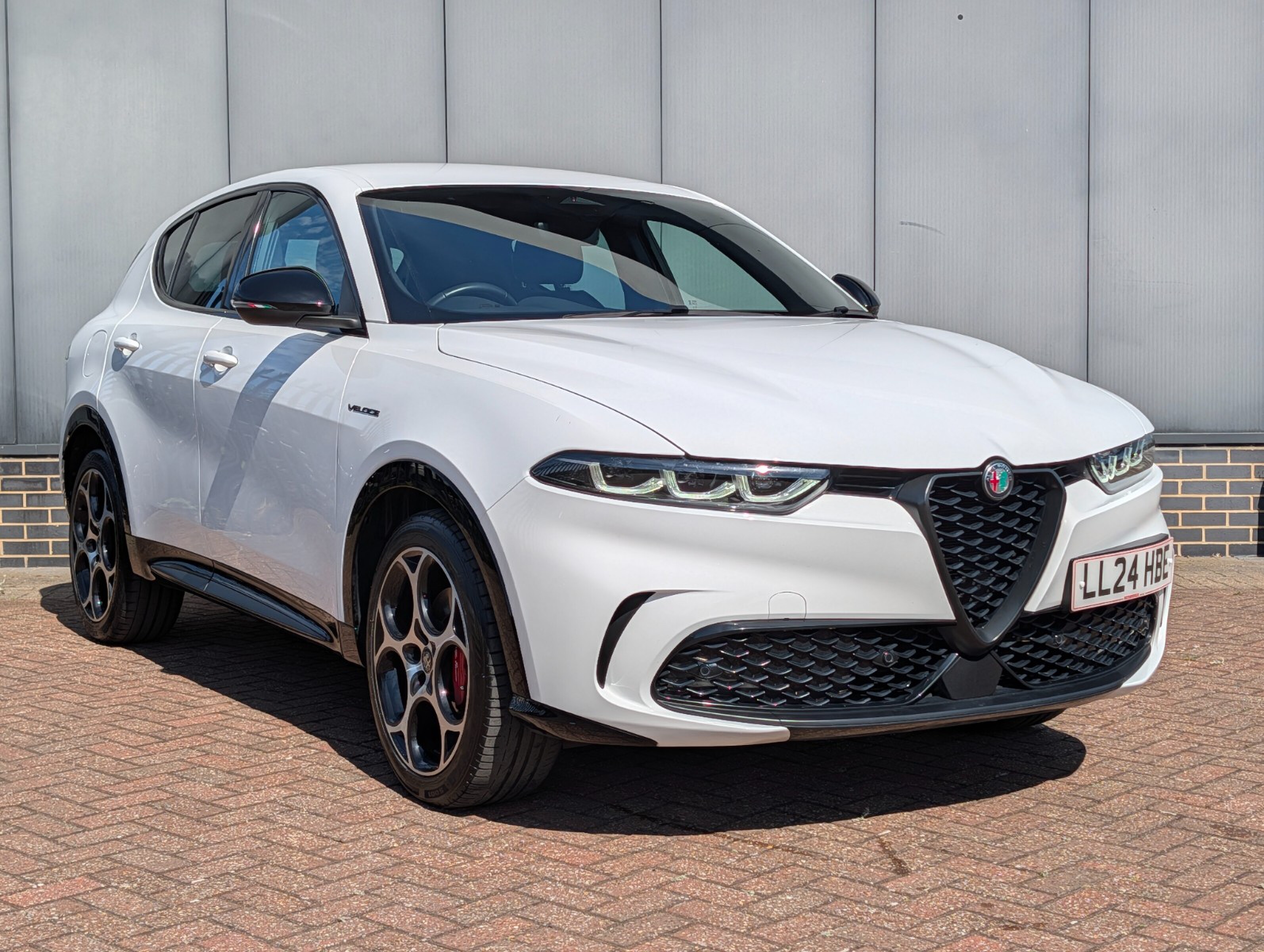 Main listing image - Alfa Romeo Tonale