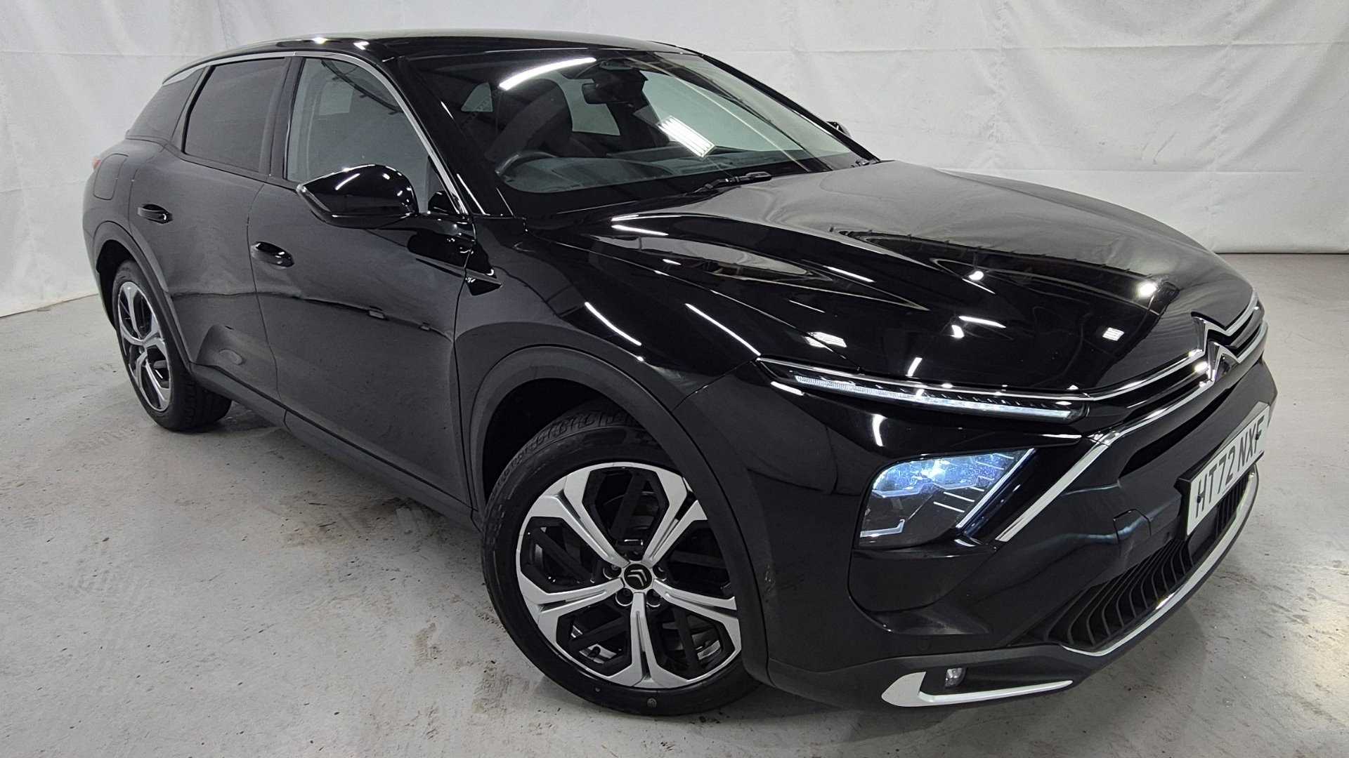 Main listing image - Citroen C5 X