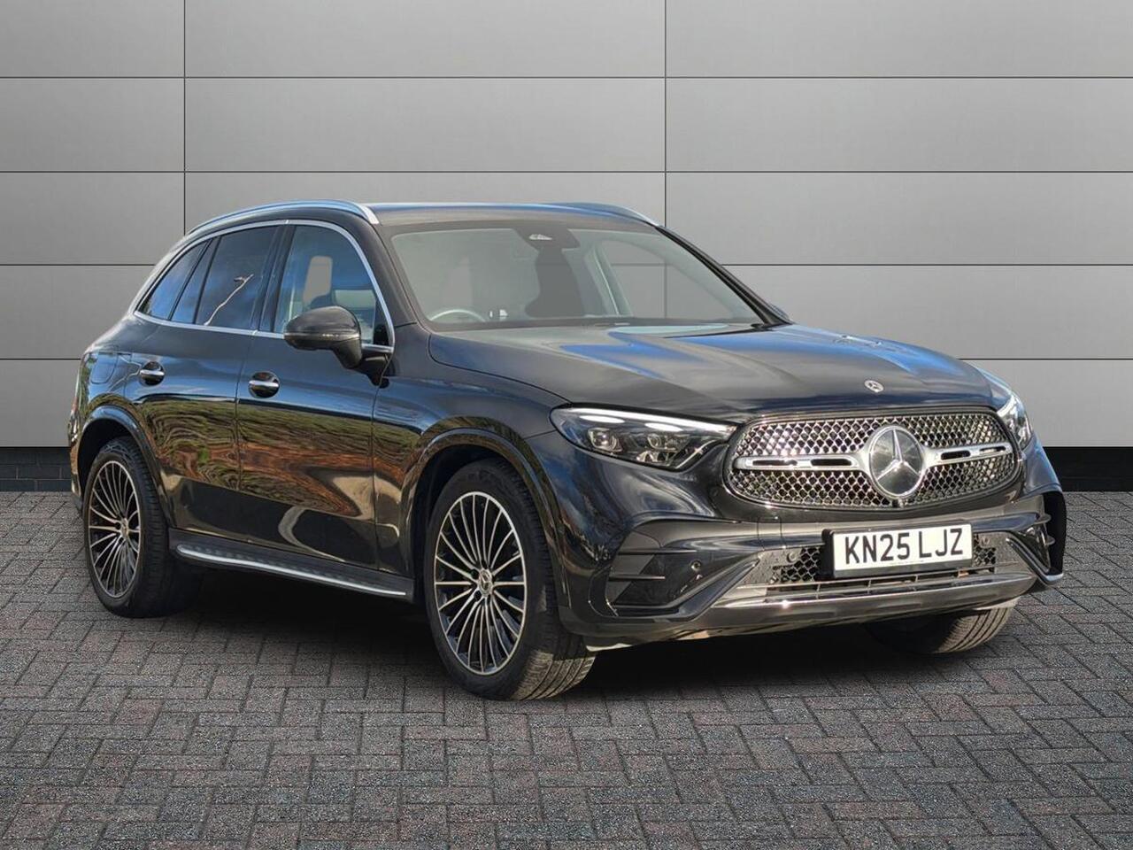 Main listing image - Mercedes-Benz GLC