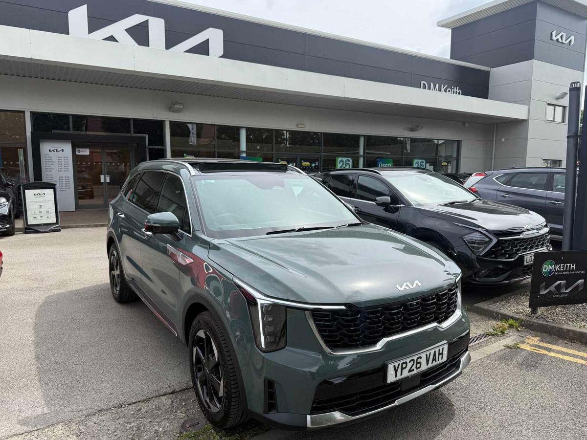 Main listing image - Kia Sorento