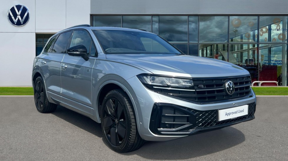 Main listing image - Volkswagen Touareg