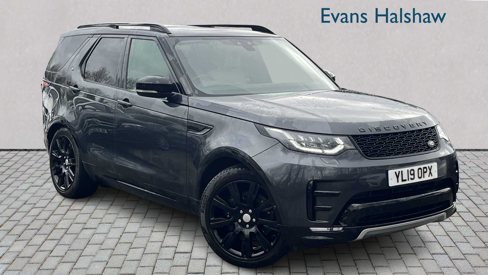 Main listing image - Land Rover Discovery