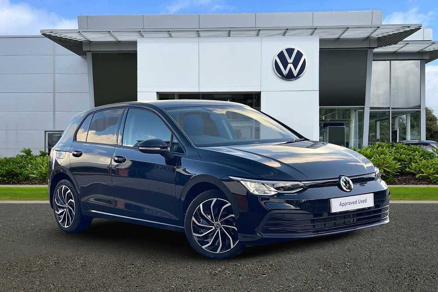 Main listing image - Volkswagen Golf