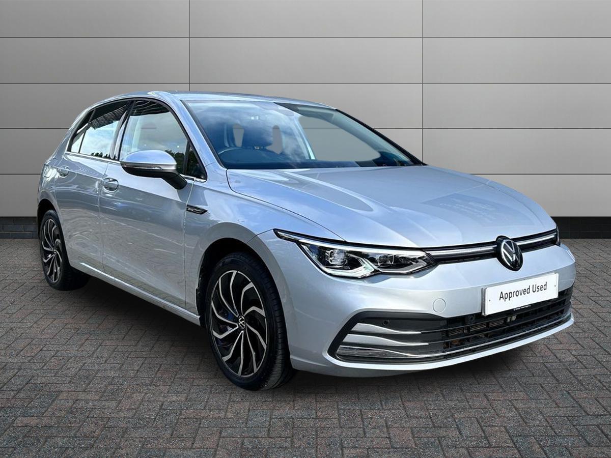 Main listing image - Volkswagen Golf