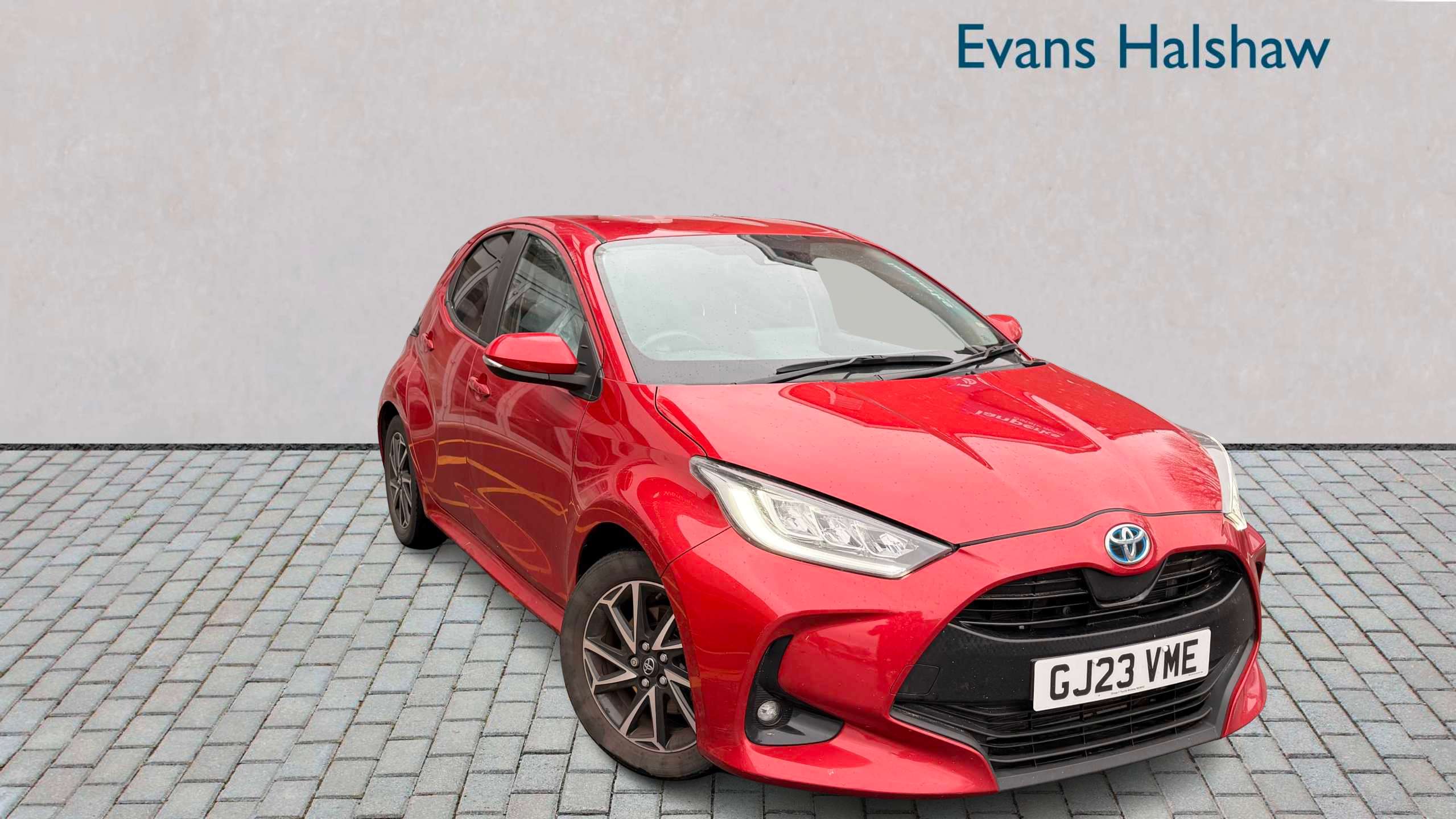 Main listing image - Toyota Yaris
