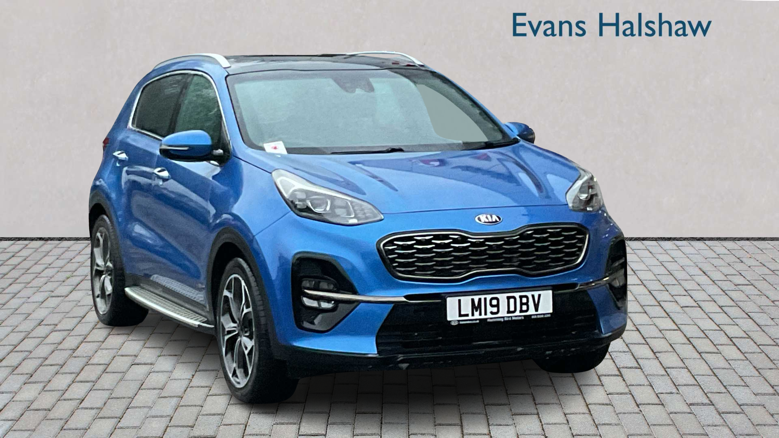 Main listing image - Kia Sportage