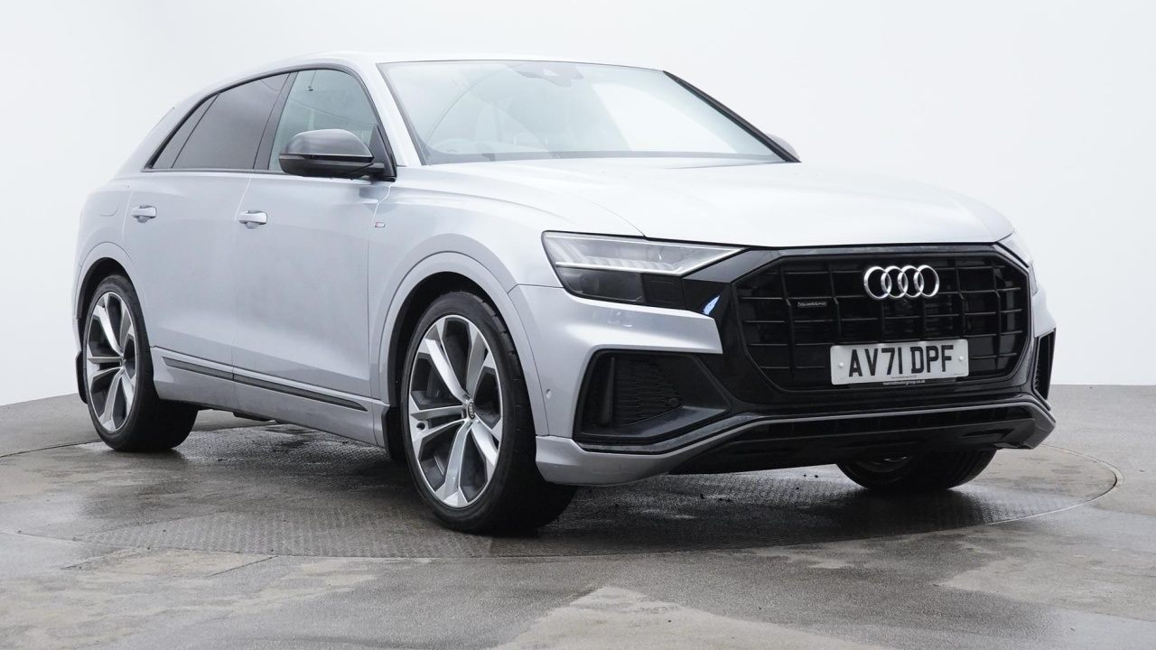 Main listing image - Audi Q8