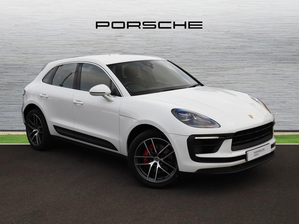 Main listing image - Porsche Macan