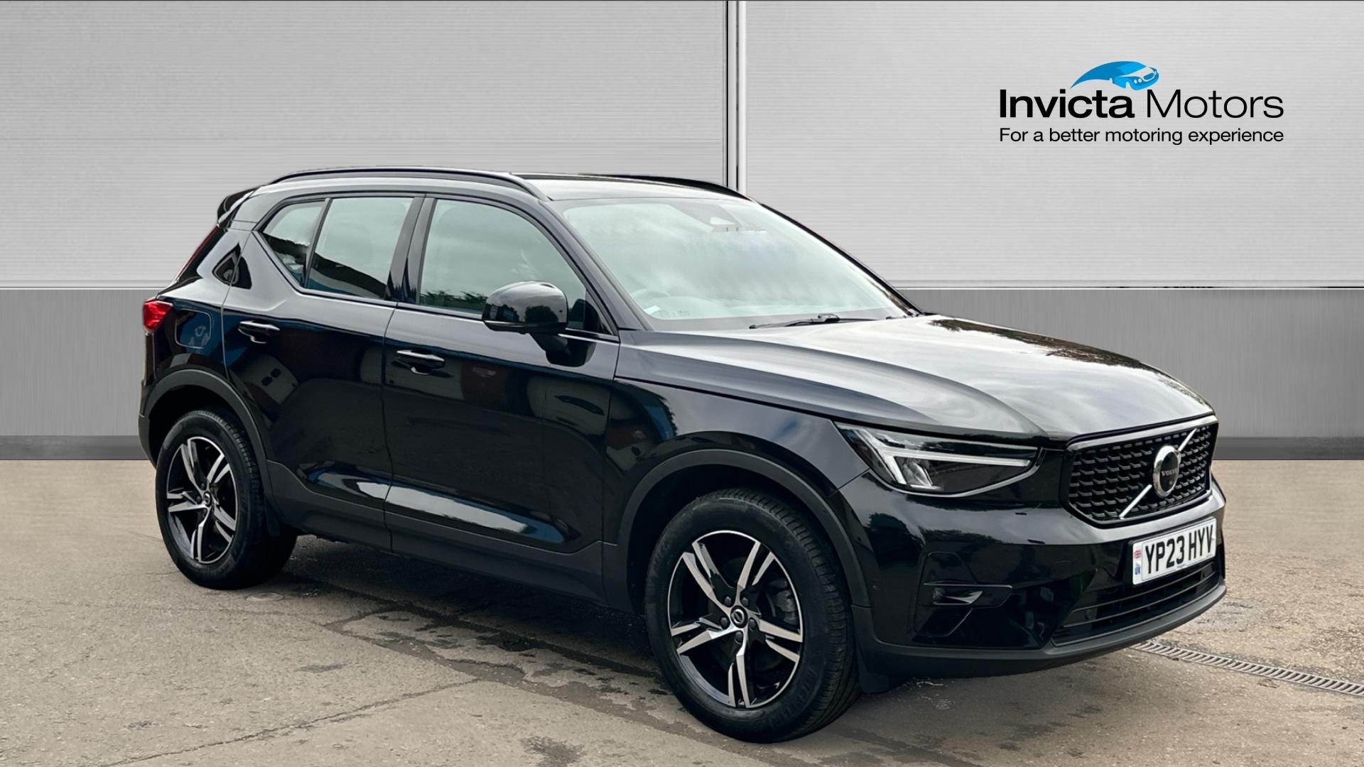 Main listing image - Volvo XC40