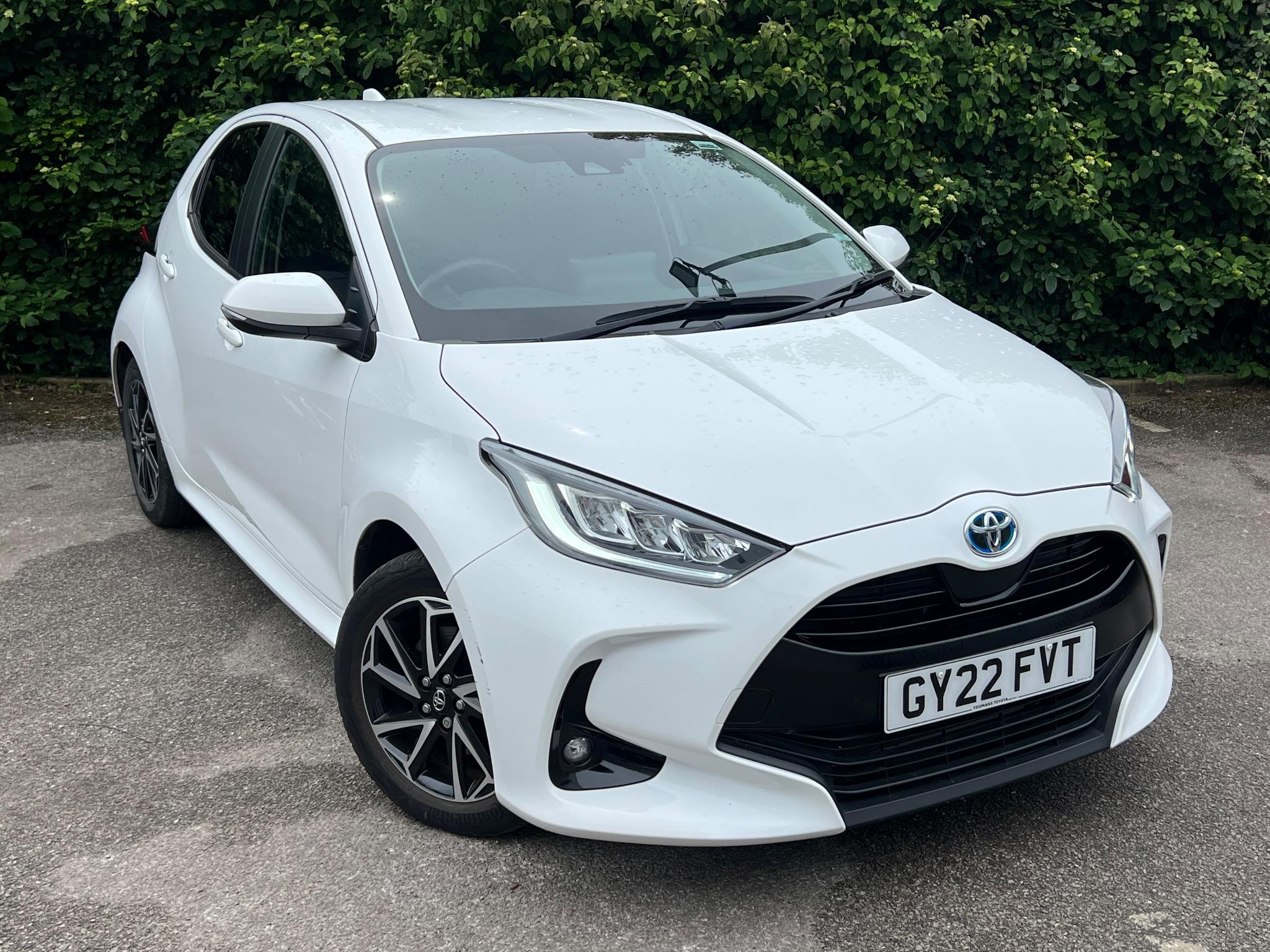 Main listing image - Toyota Yaris