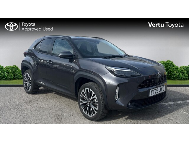 Main listing image - Toyota Yaris Cross