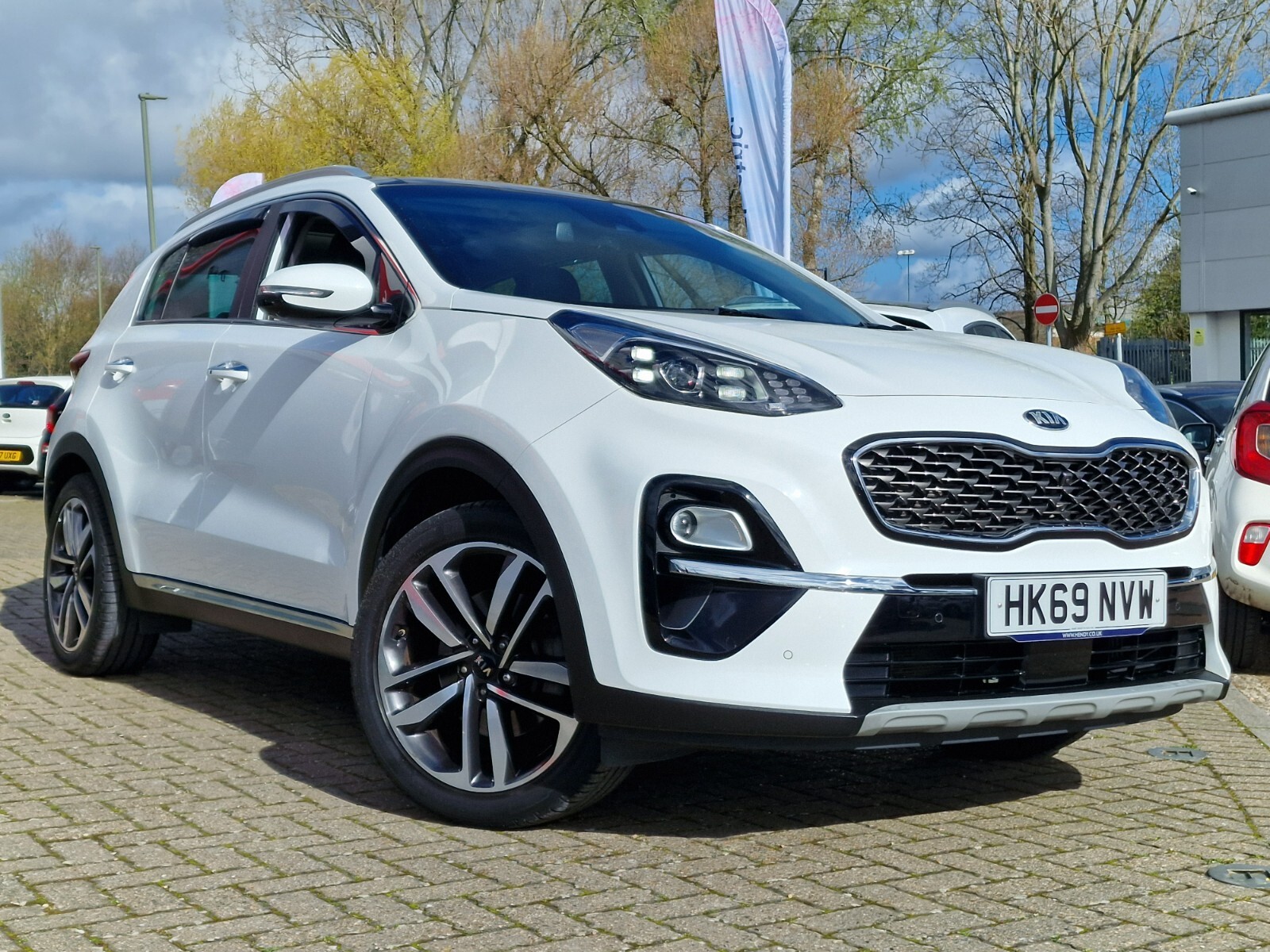 Main listing image - Kia Sportage