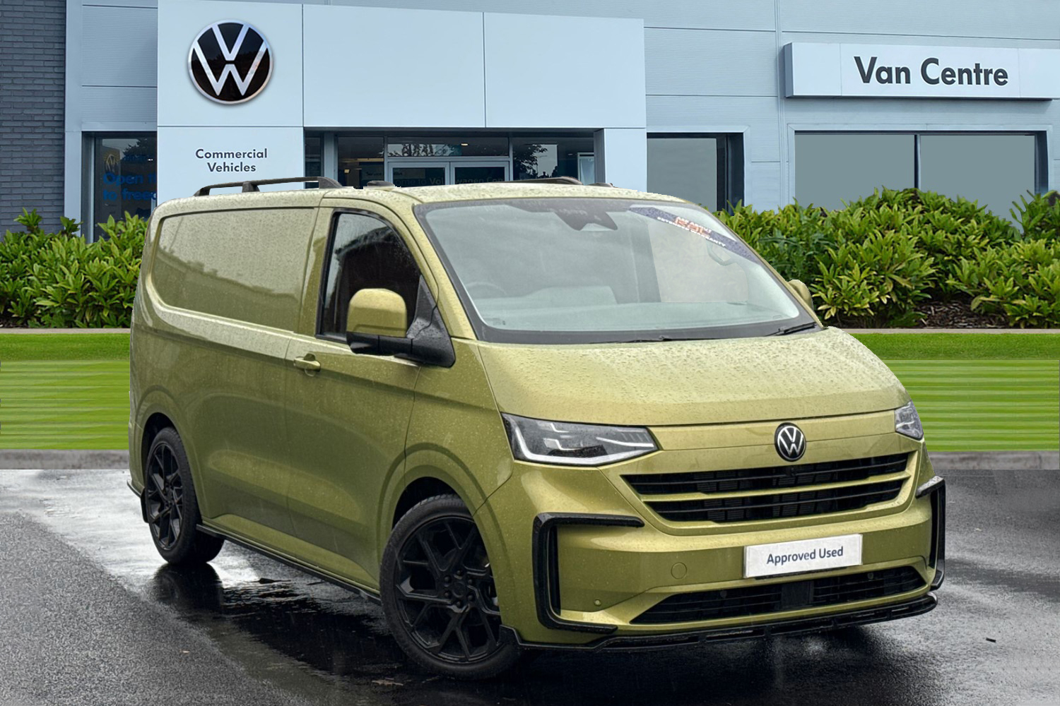 Main listing image - Volkswagen Transporter