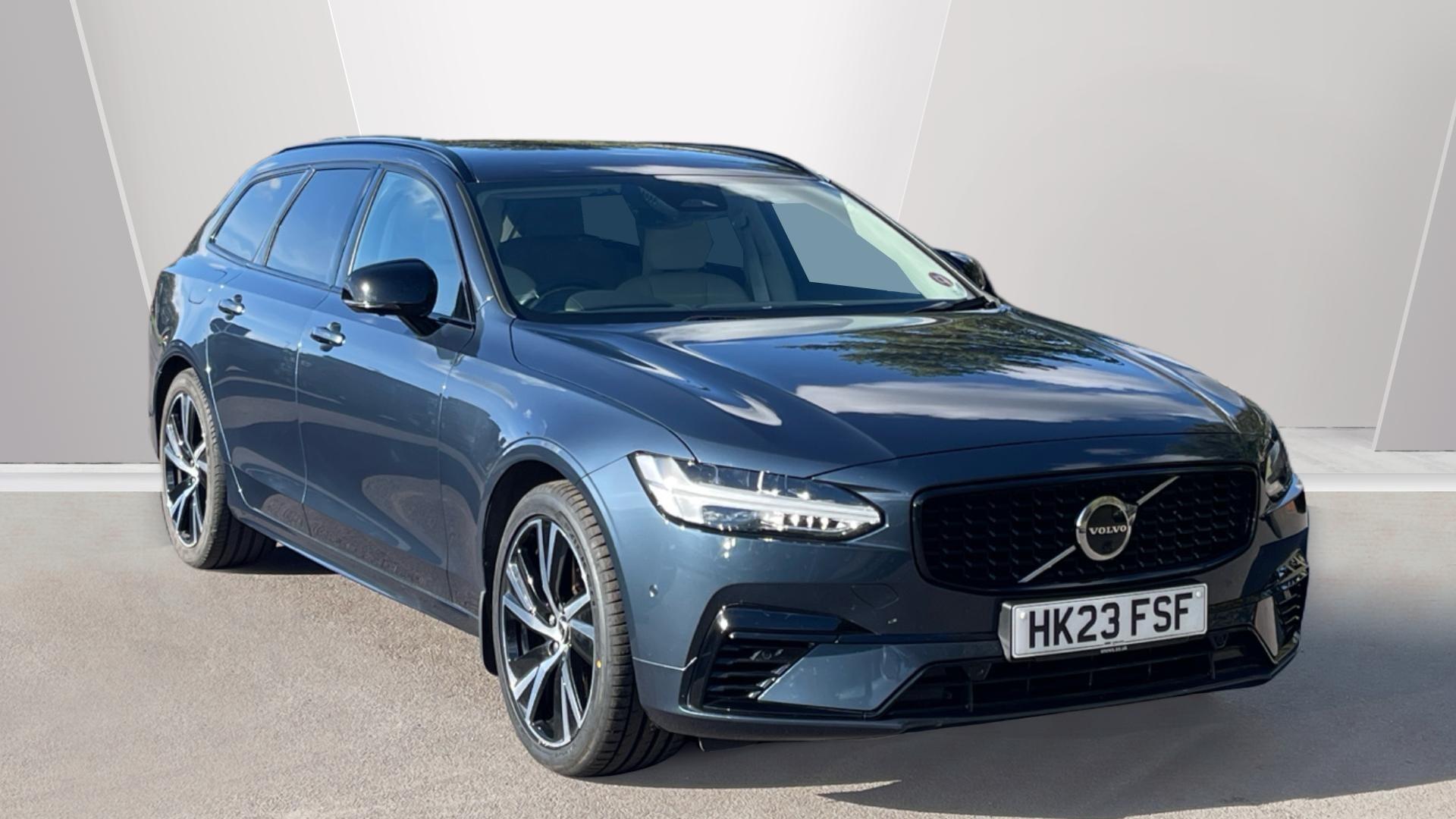 Main listing image - Volvo V90