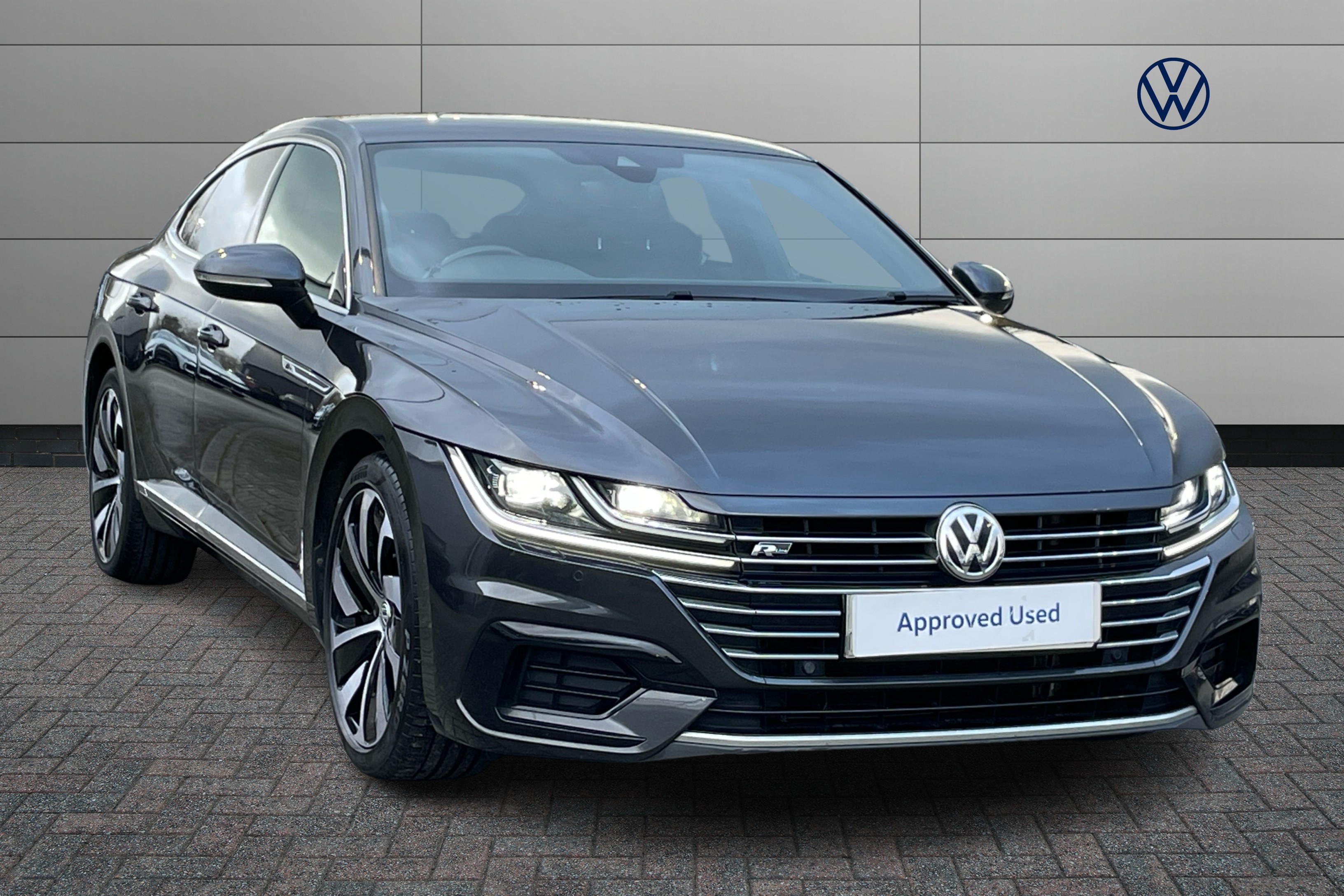 Main listing image - Volkswagen Arteon