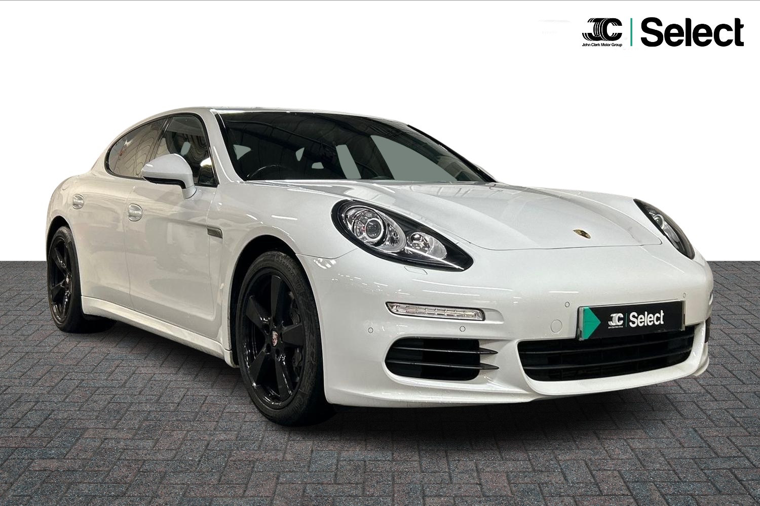 Main listing image - Porsche Panamera