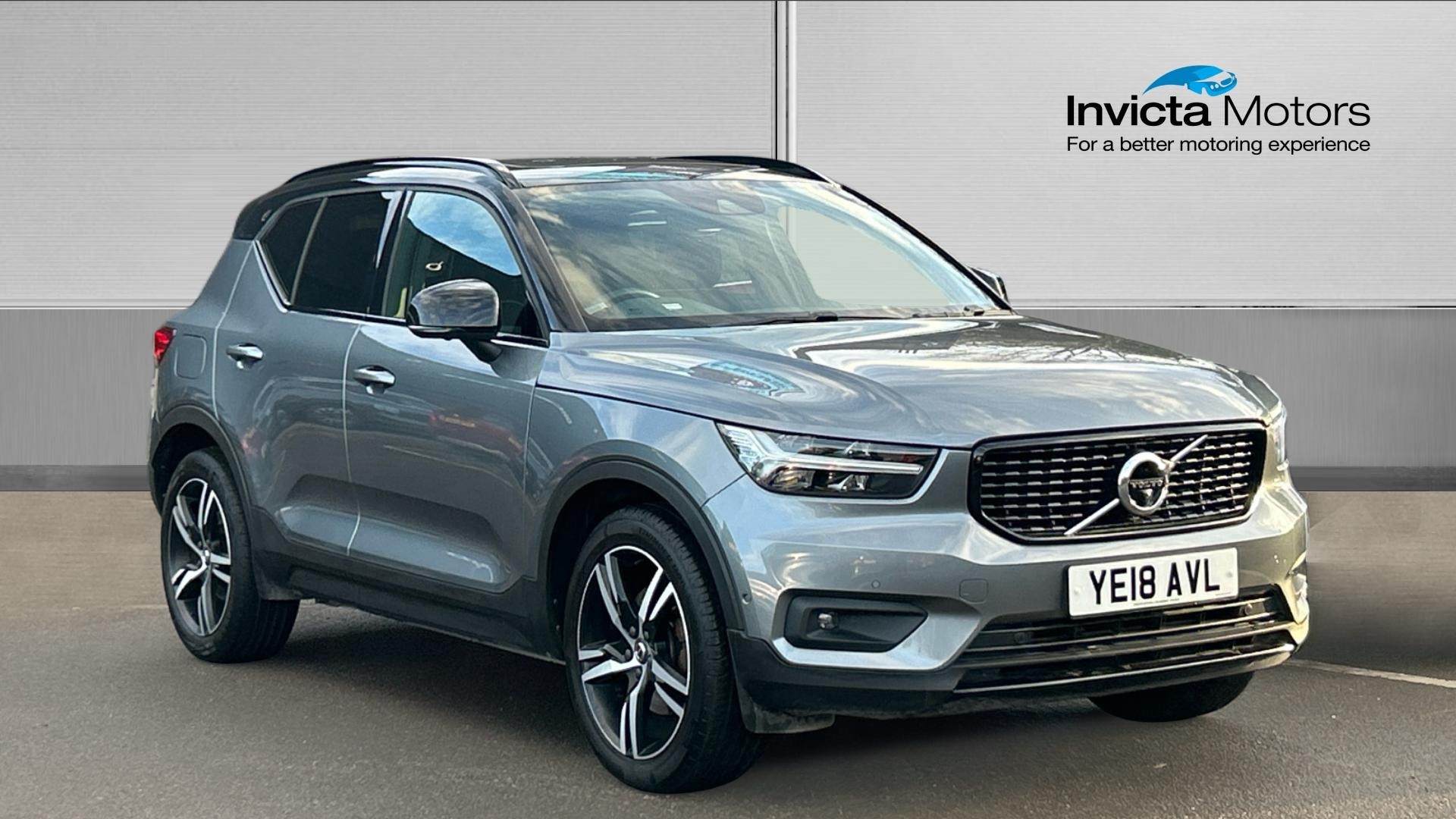 Main listing image - Volvo XC40