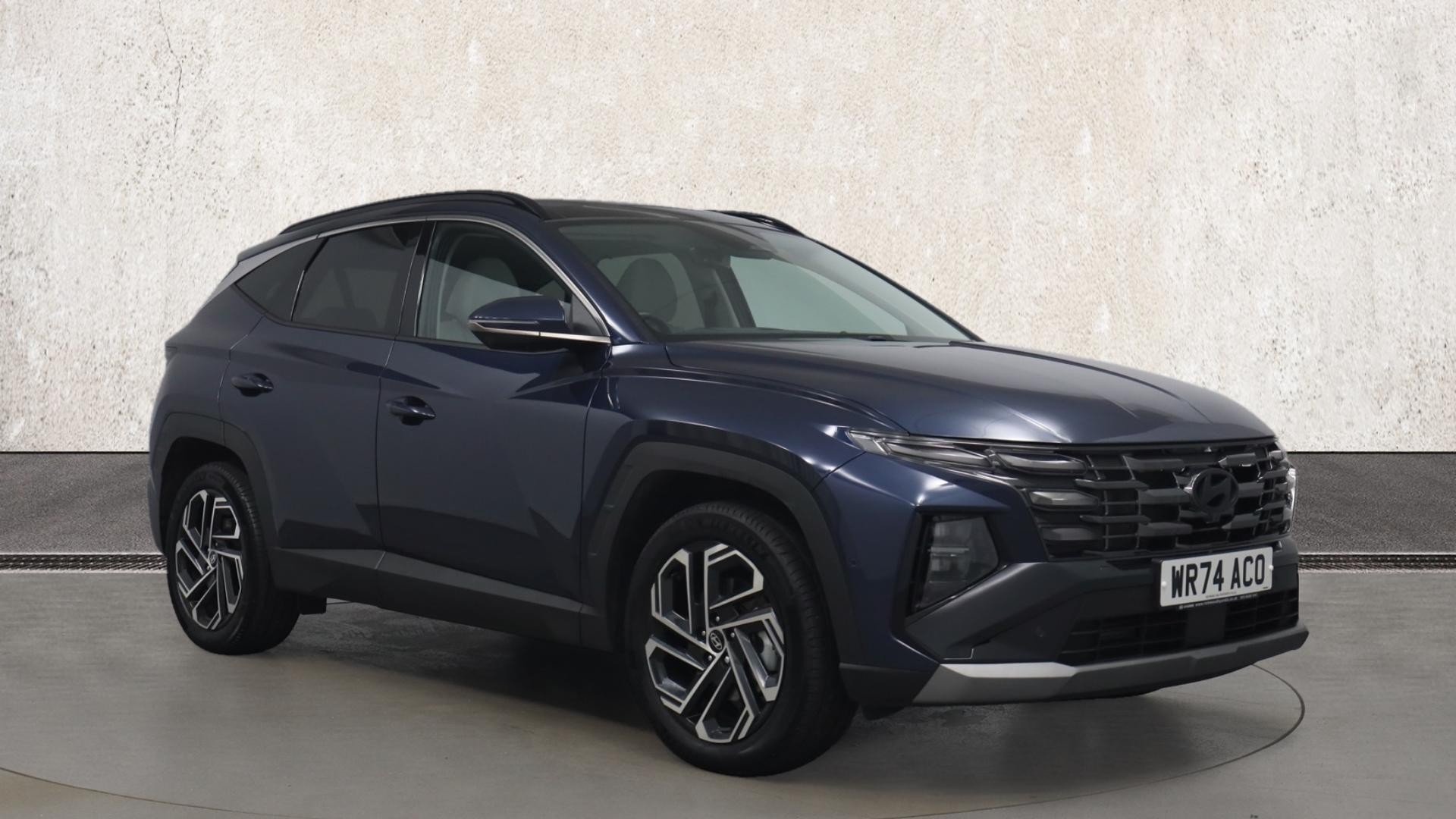 Main listing image - Hyundai Tucson