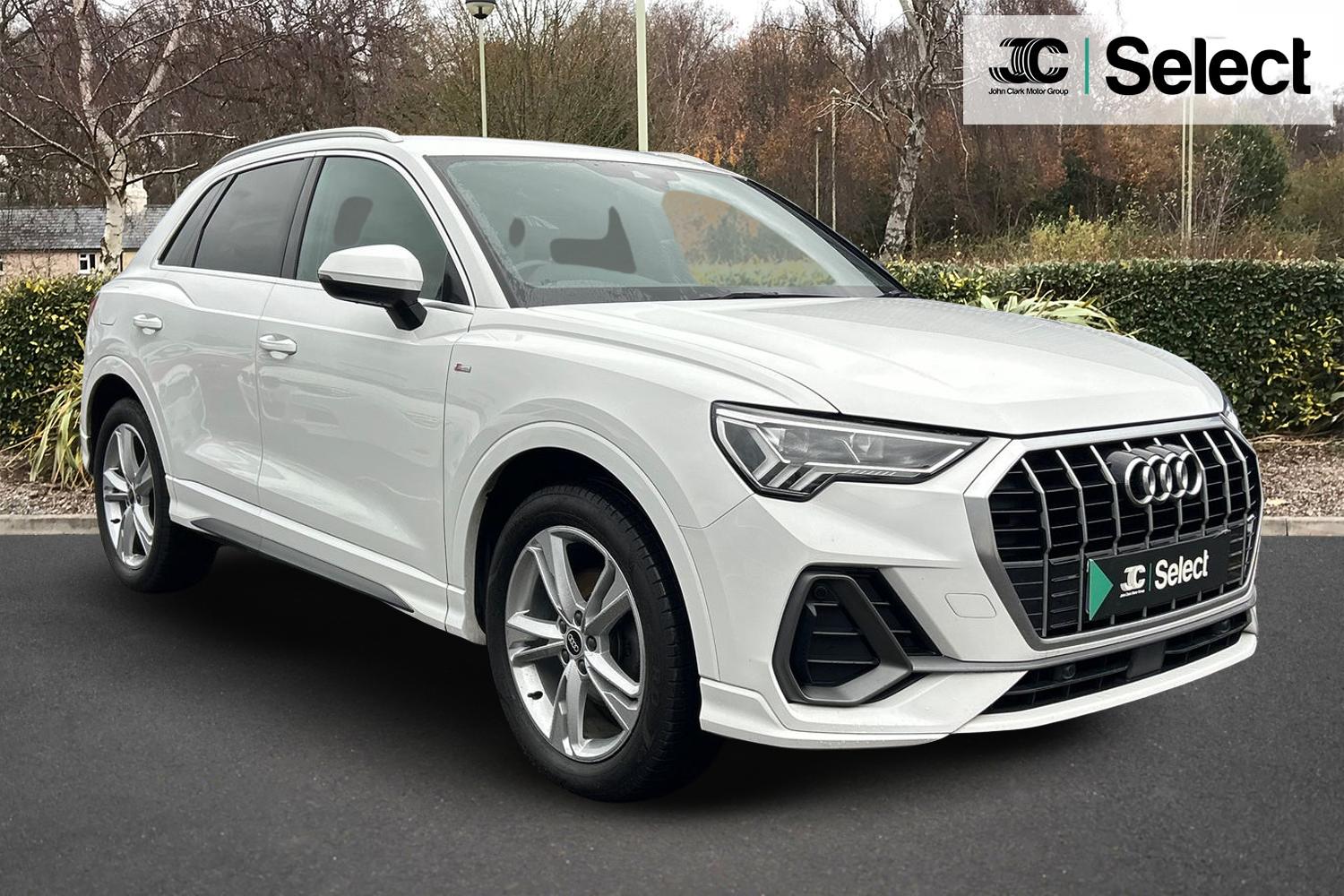 Main listing image - Audi Q3