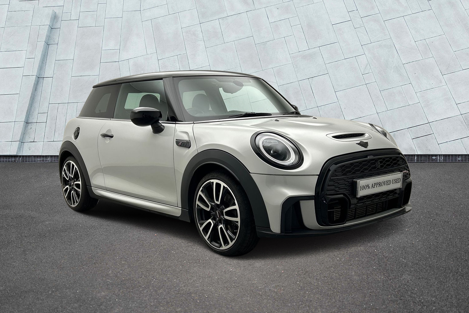 Main listing image - MINI Hatchback