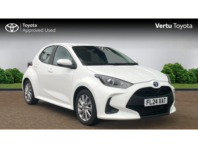 Main listing image - Toyota Yaris