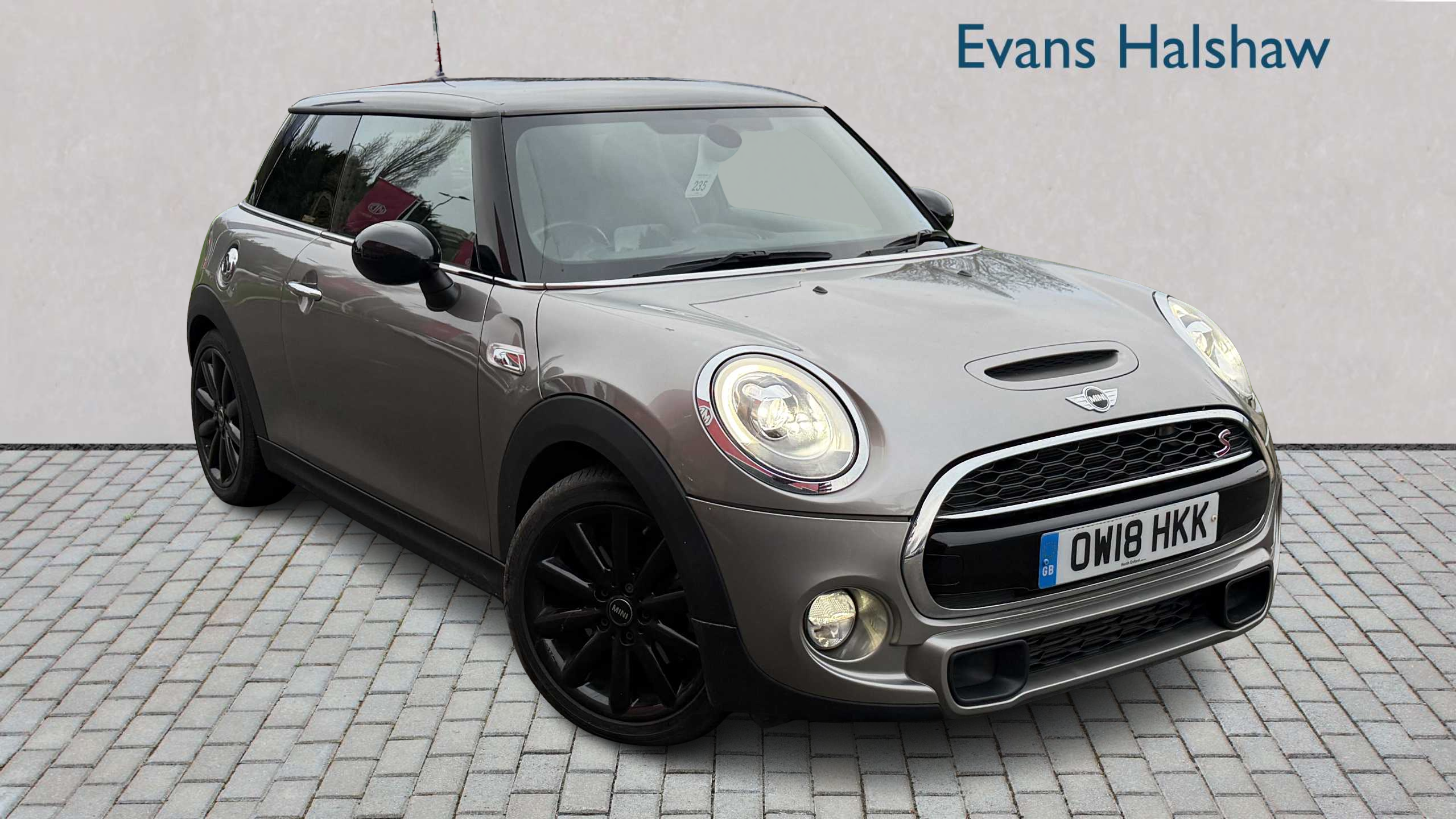 Main listing image - MINI Hatchback