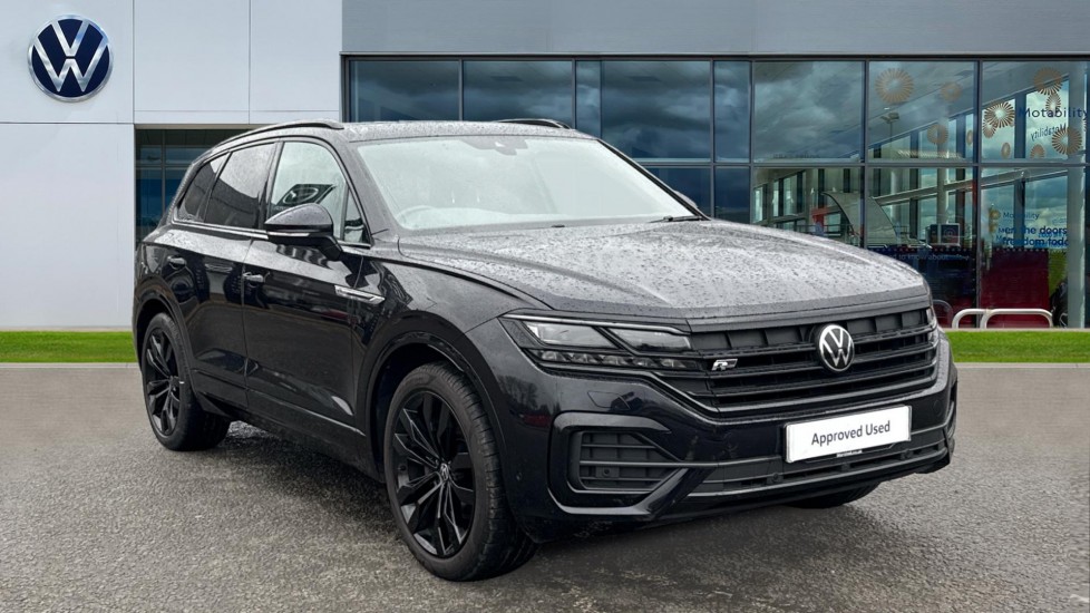 Main listing image - Volkswagen Touareg