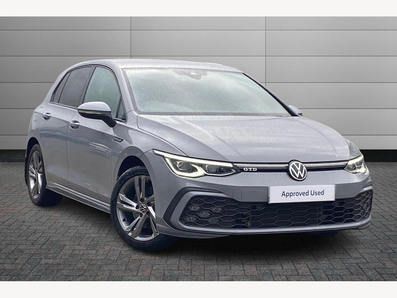 Main listing image - Volkswagen Golf