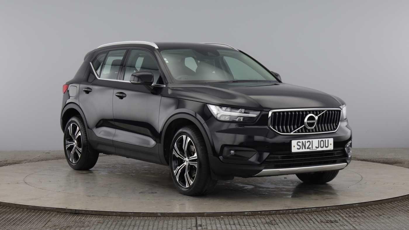 Main listing image - Volvo XC40