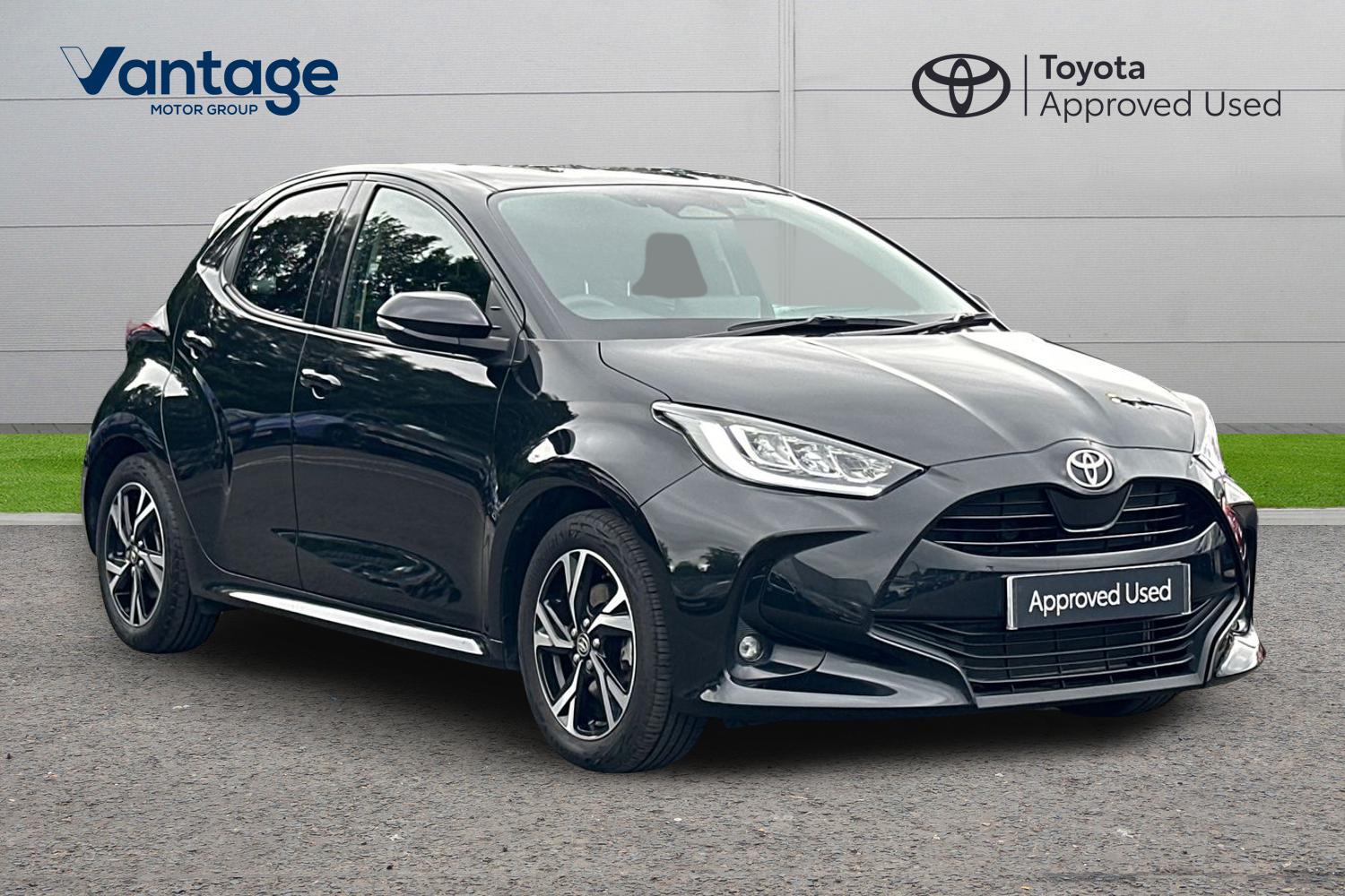 Main listing image - Toyota Yaris