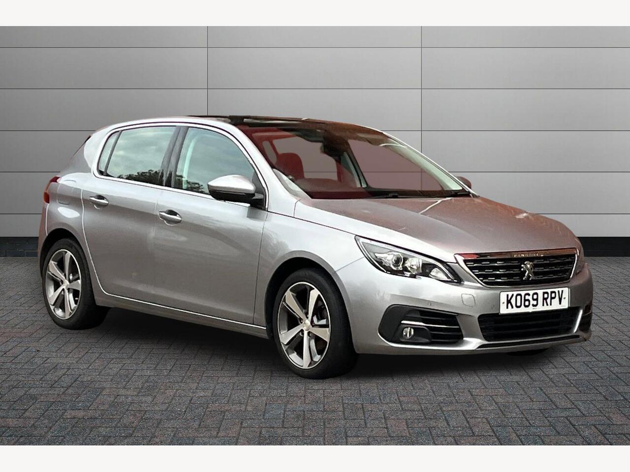Main listing image - Peugeot 308