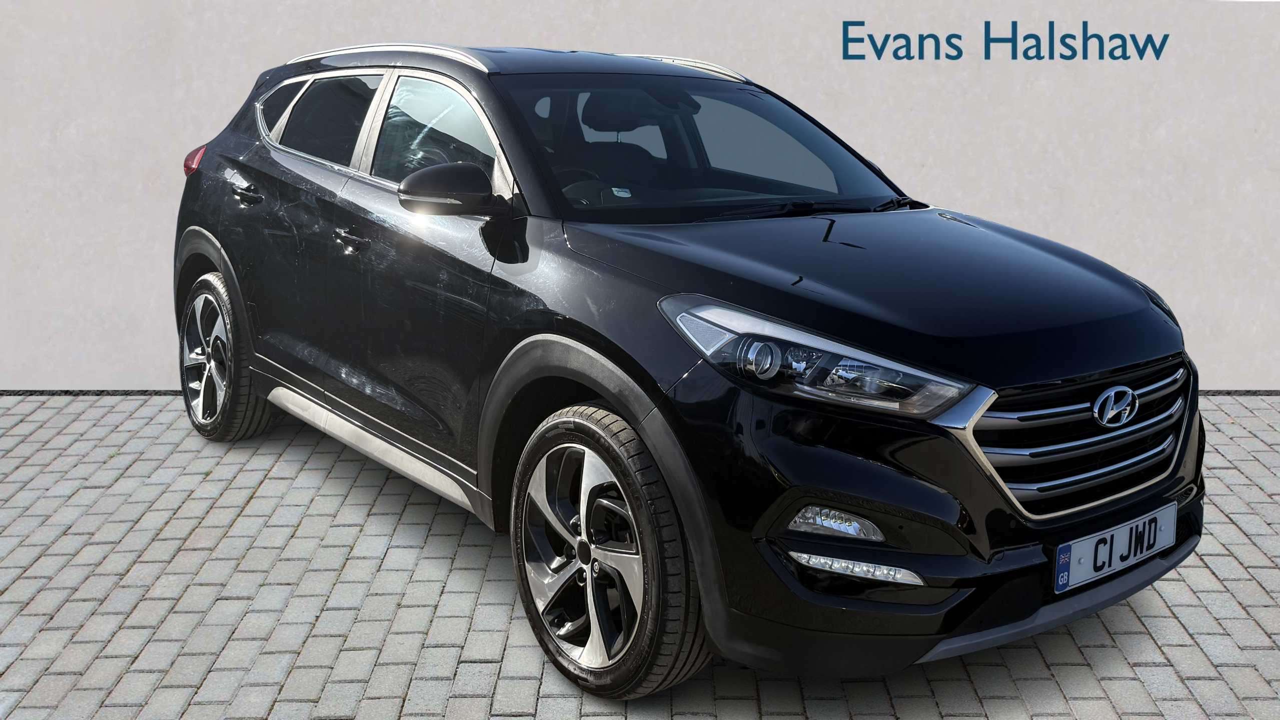 Main listing image - Hyundai Tucson