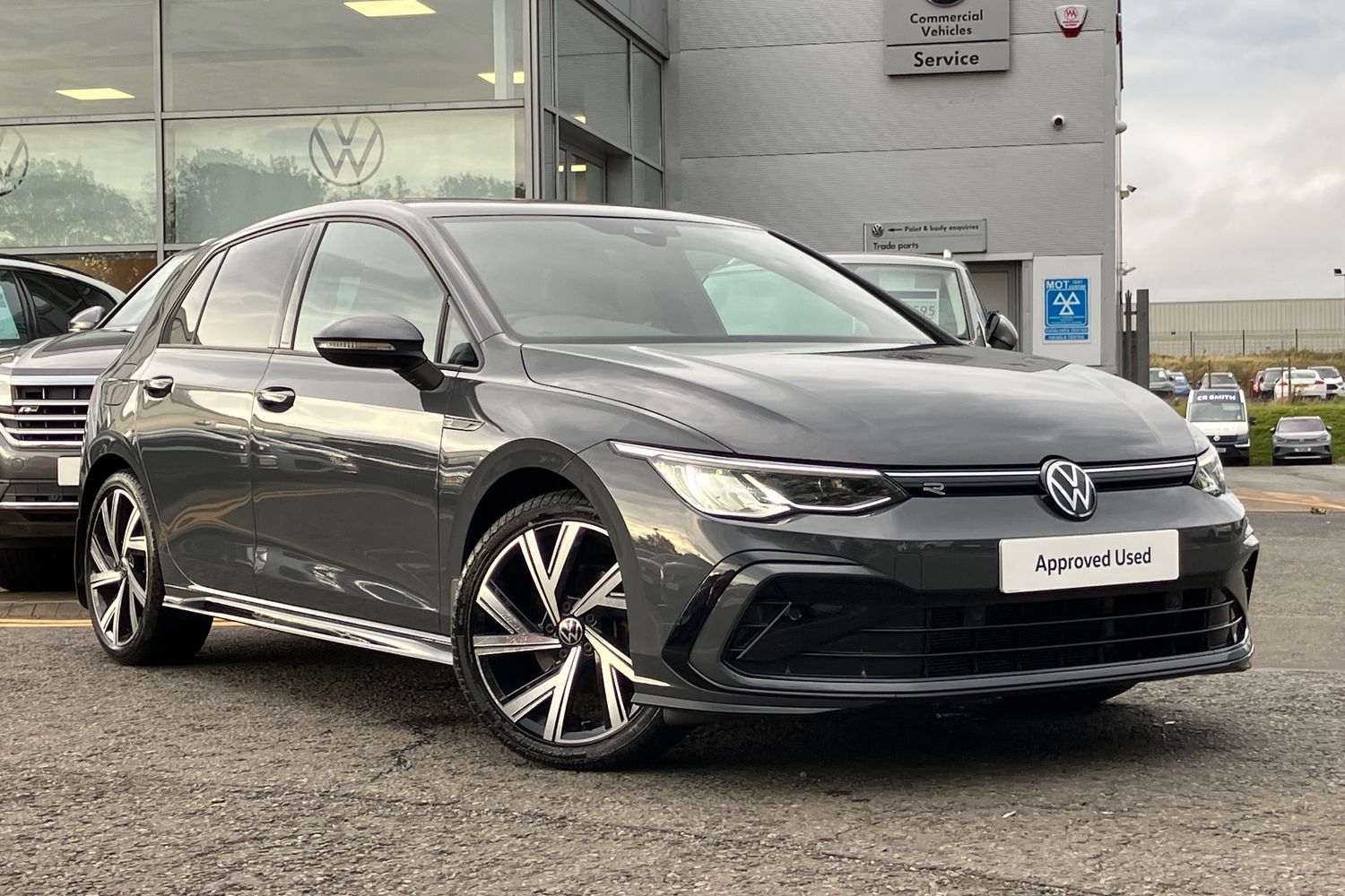 Main listing image - Volkswagen Golf