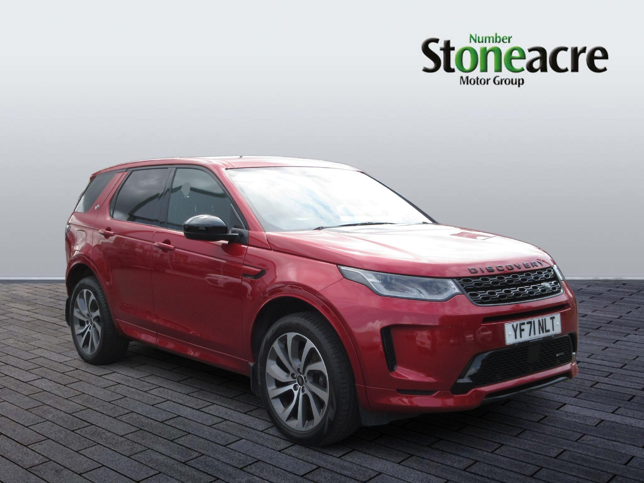 Main listing image - Land Rover Discovery Sport